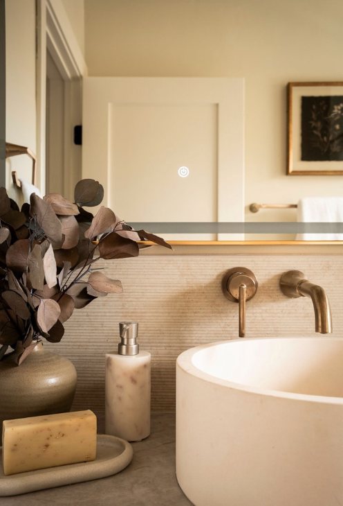 Crossdale round soaking tub