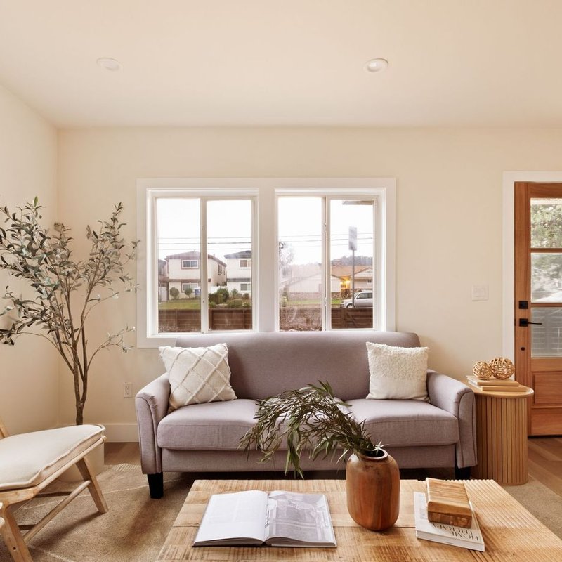 Gale Avenue living room