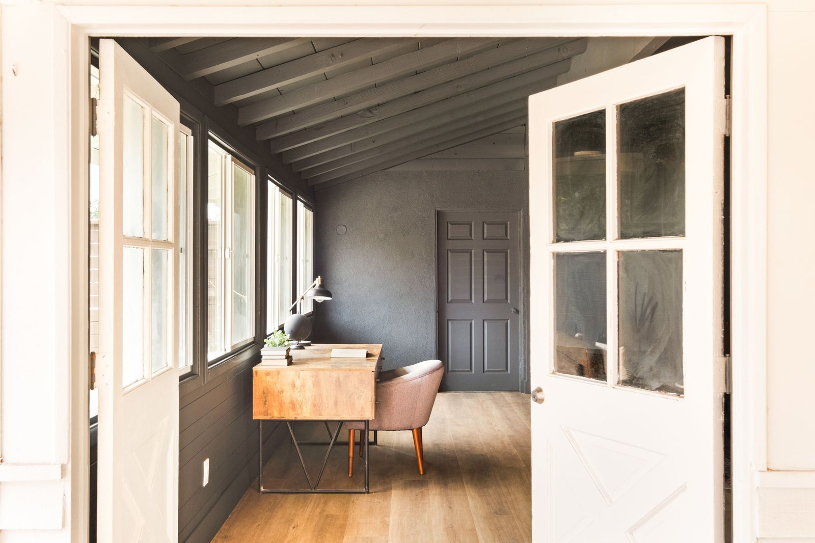 Gale Avenue home office