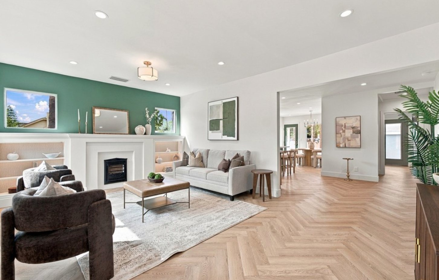 7th Street living room