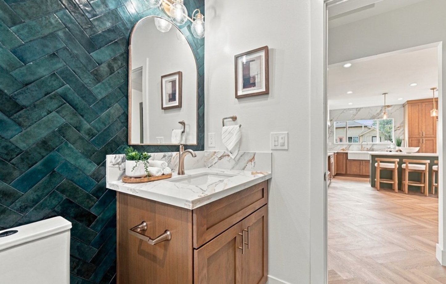 7th Street bath vanity