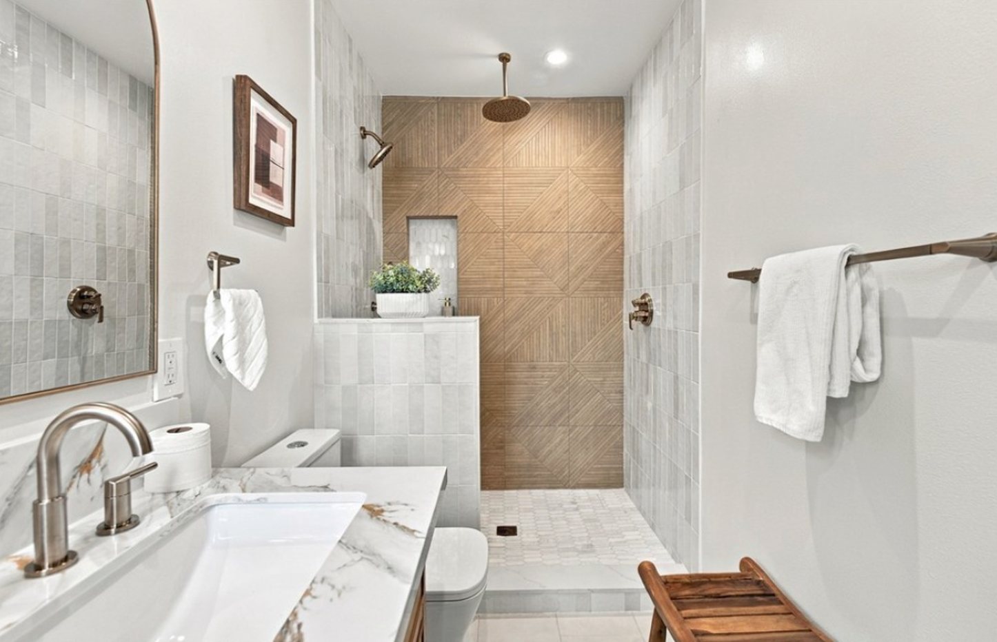 7th Street guest bath